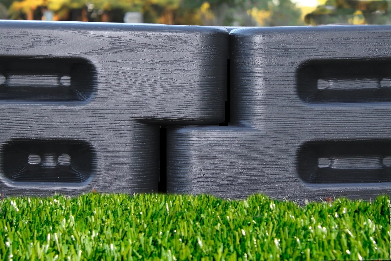 Plastic Border - Image 5