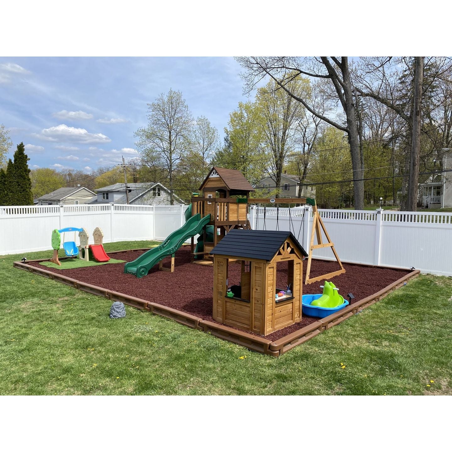 Playsafer Rubber Mulch | Terra Cotta Red - Image 4